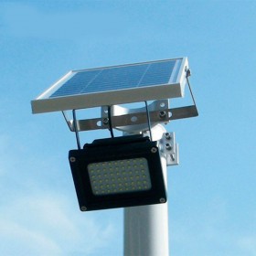 Reflector LED con Panel Solar de 60w 6500k